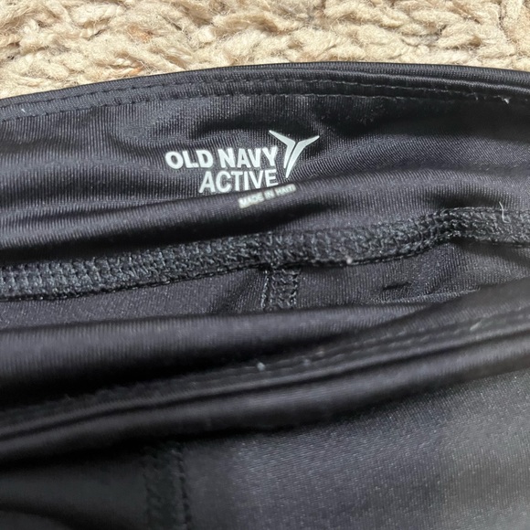 Girls black leggings size 7-8 - Picture 3 of 3